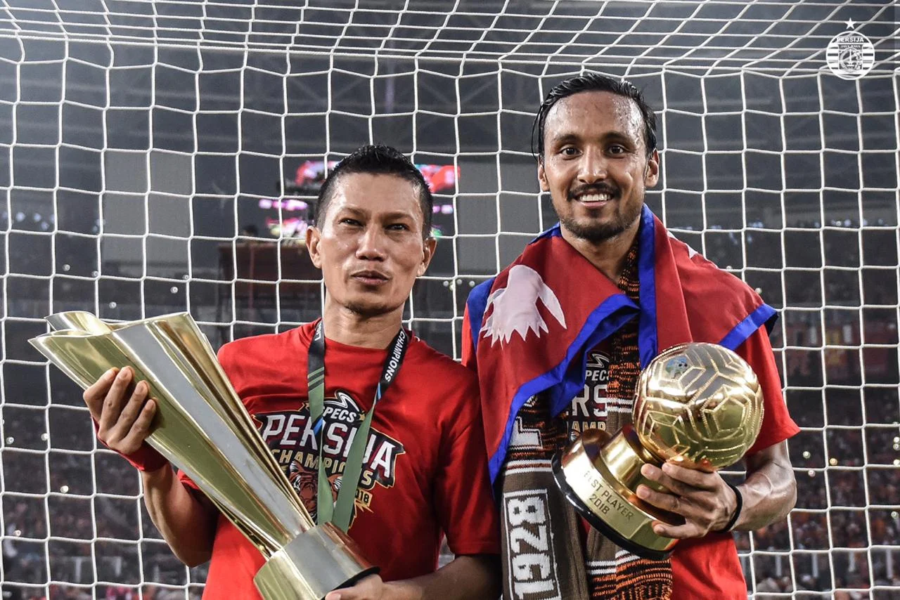 DERETAN PEMAIN YANG PALING LAMA MEMBELA PERSIJA