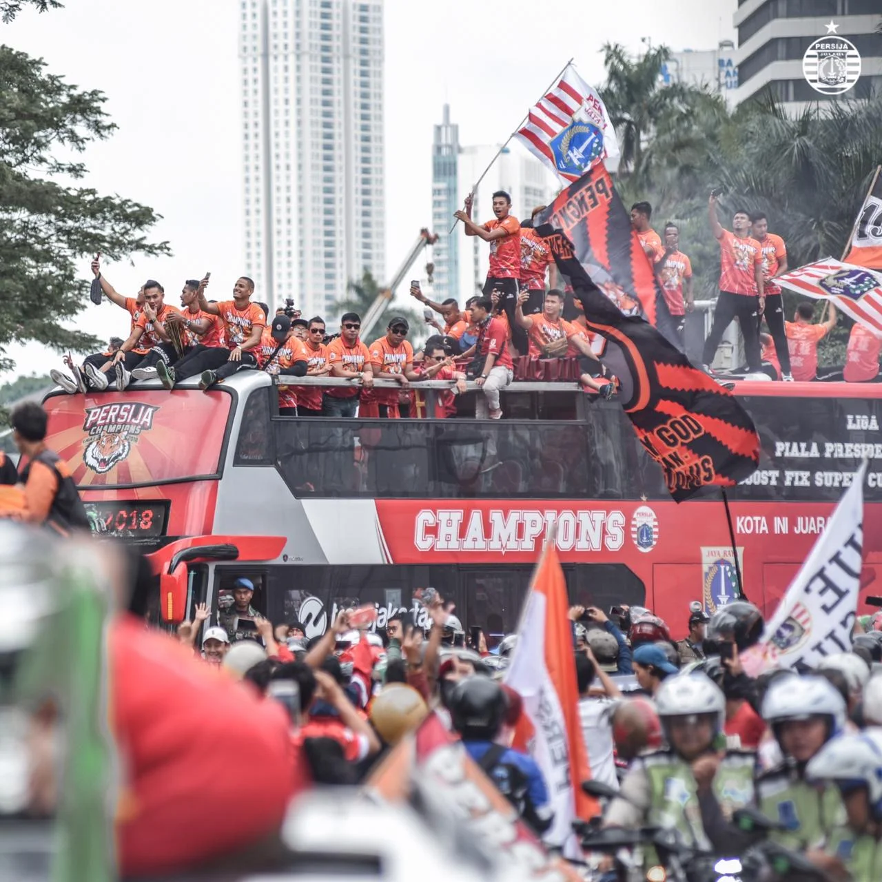 SEJARAH HARI INI: PESTA JUARA PERSIJA, DARI SENAYAN HINGGA BALAIKOTA