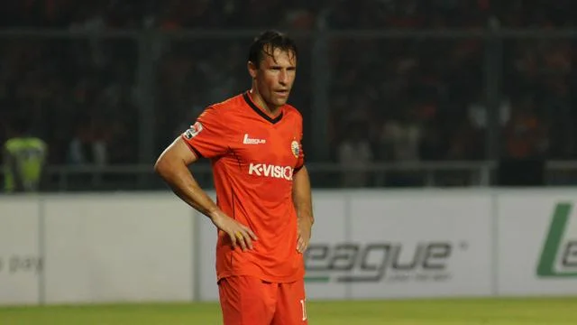 DERETAN PEMAIN ASING PERSIJA YANG PERNAH TAMPIL DI LEVEL INTERNASIONAL