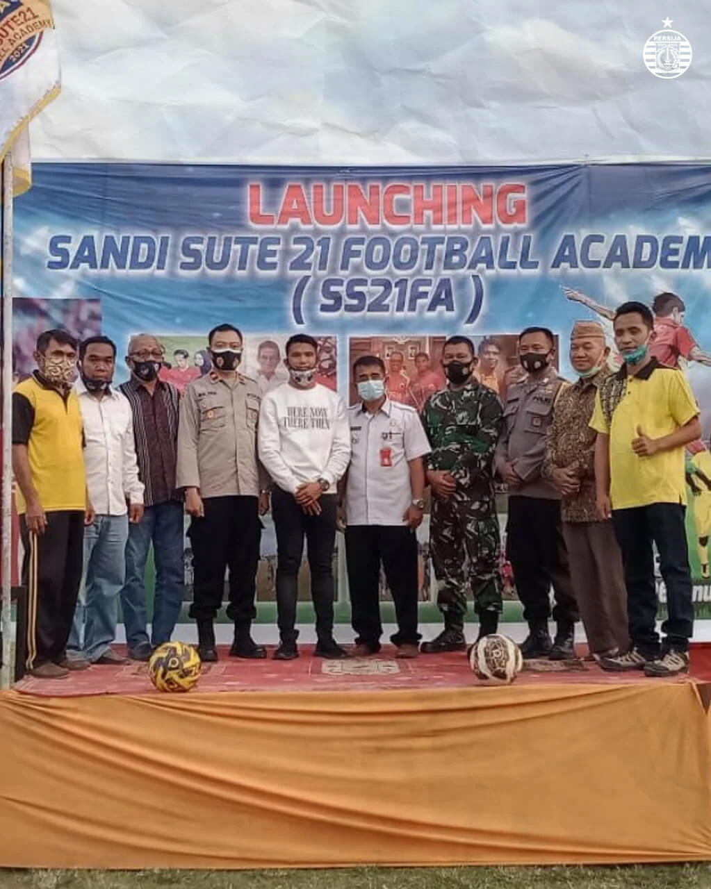 SANDI SUTE BUKA AKADEMI SEPAK BOLA DI PALU