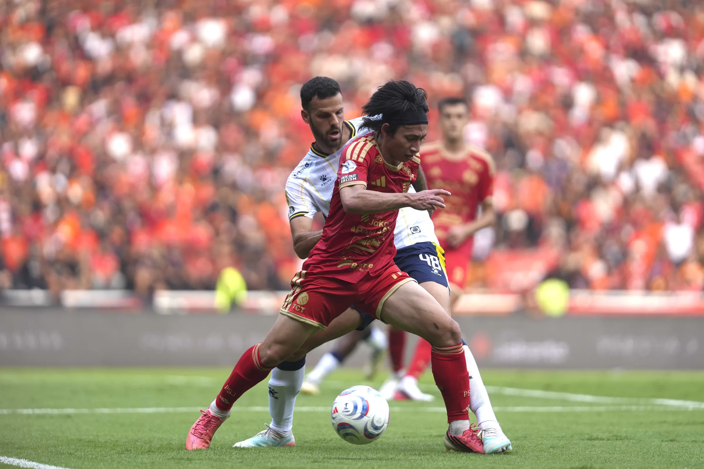 PERFORMA RAYHAN HANNAN DAN ARLYANSYAH ABDULMANAN DIAPRESIASI SHIN TAE-YONG