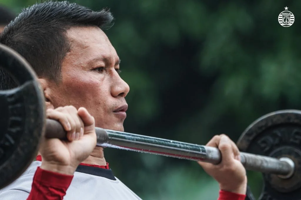KOMENTAR ISMED SOFYAN TERKAIT PROYEKSI PEMAIN MUDA PERSIJA