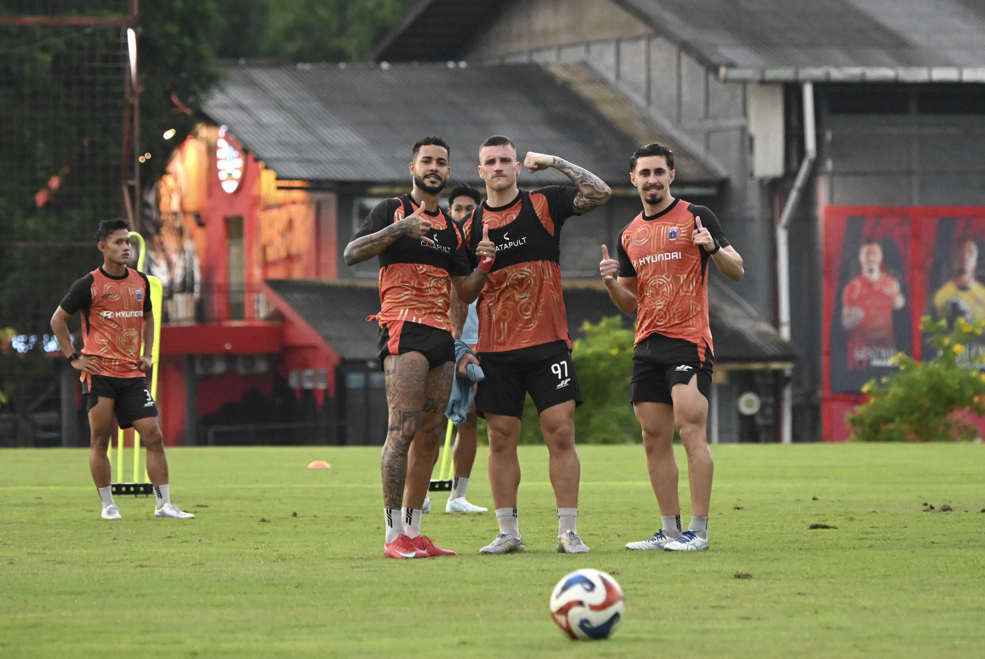 FOKUS KEMBALI DI PERSIJA TRAINING GROUND