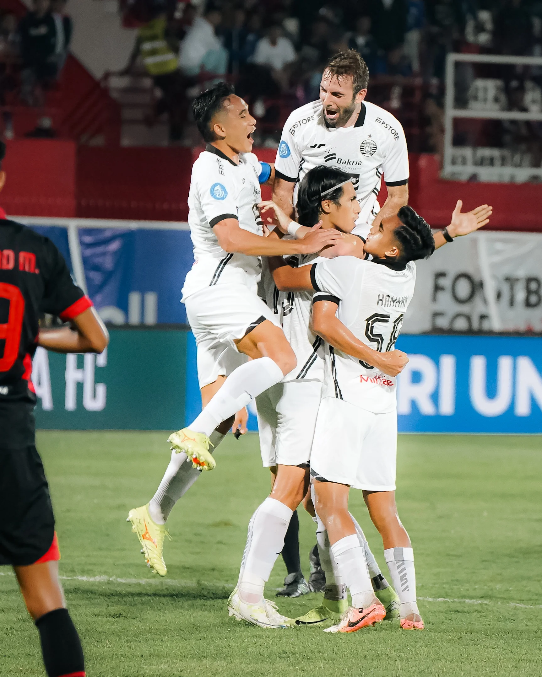 BRI Liga 1 2024/2025 - Pekan 9 - AREMA FC VS PERSIJA - 12