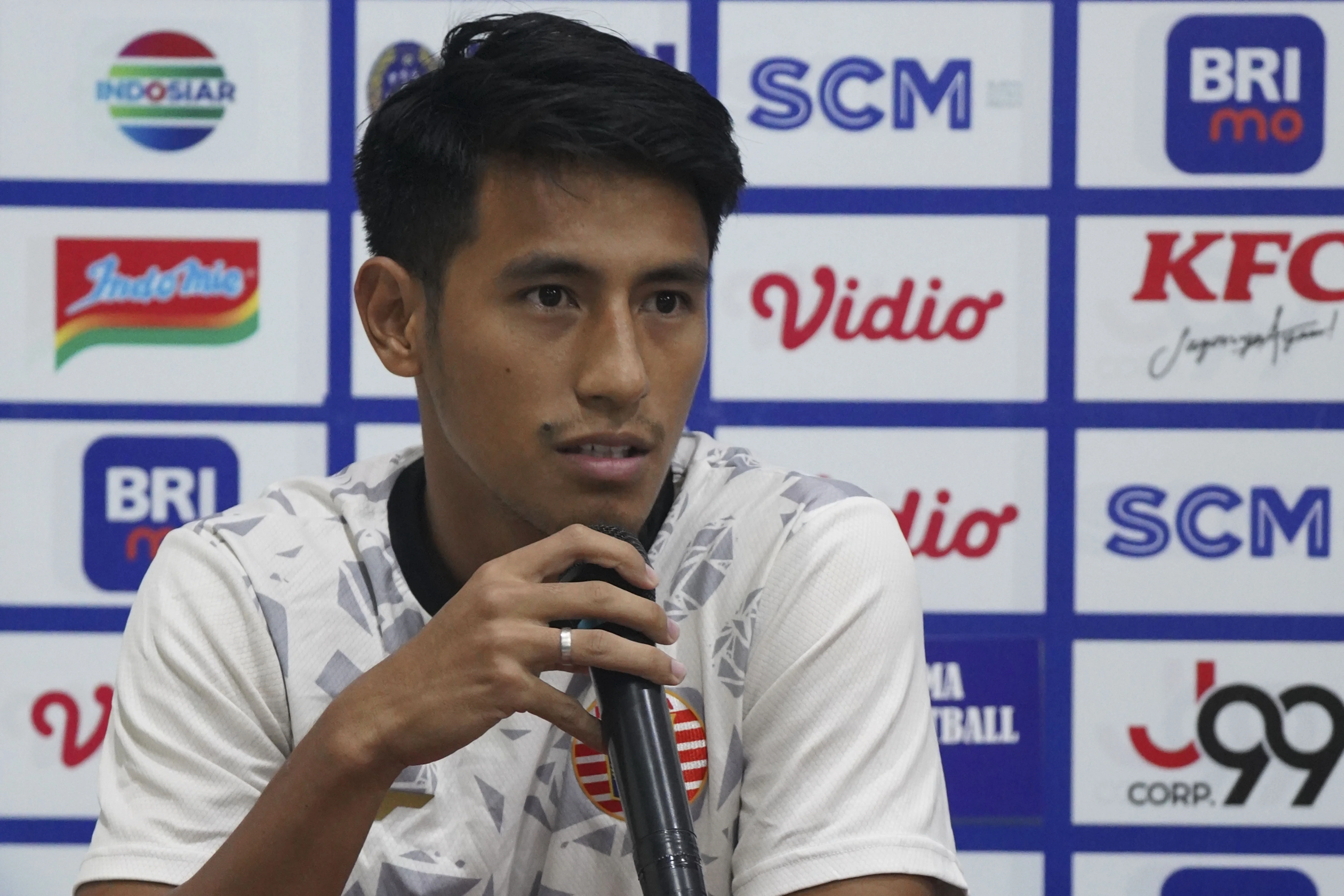 HANIF SJAHBANDI DAN KOTA MALANG