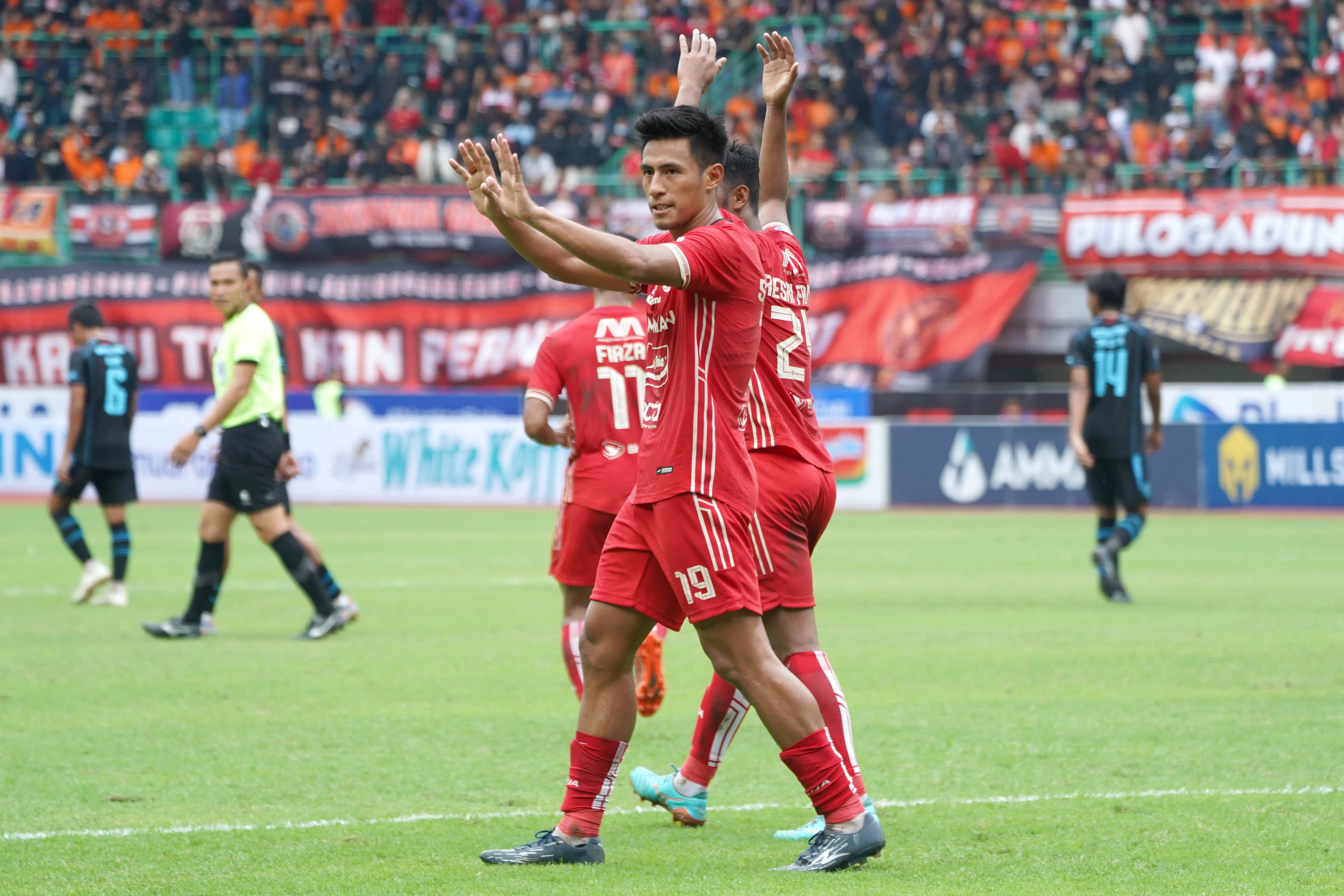 HANIF SJAHBANDI TERPILIH MENJADI MOTM VERSI LIGA 1 DAN SHOUT AND VOTE