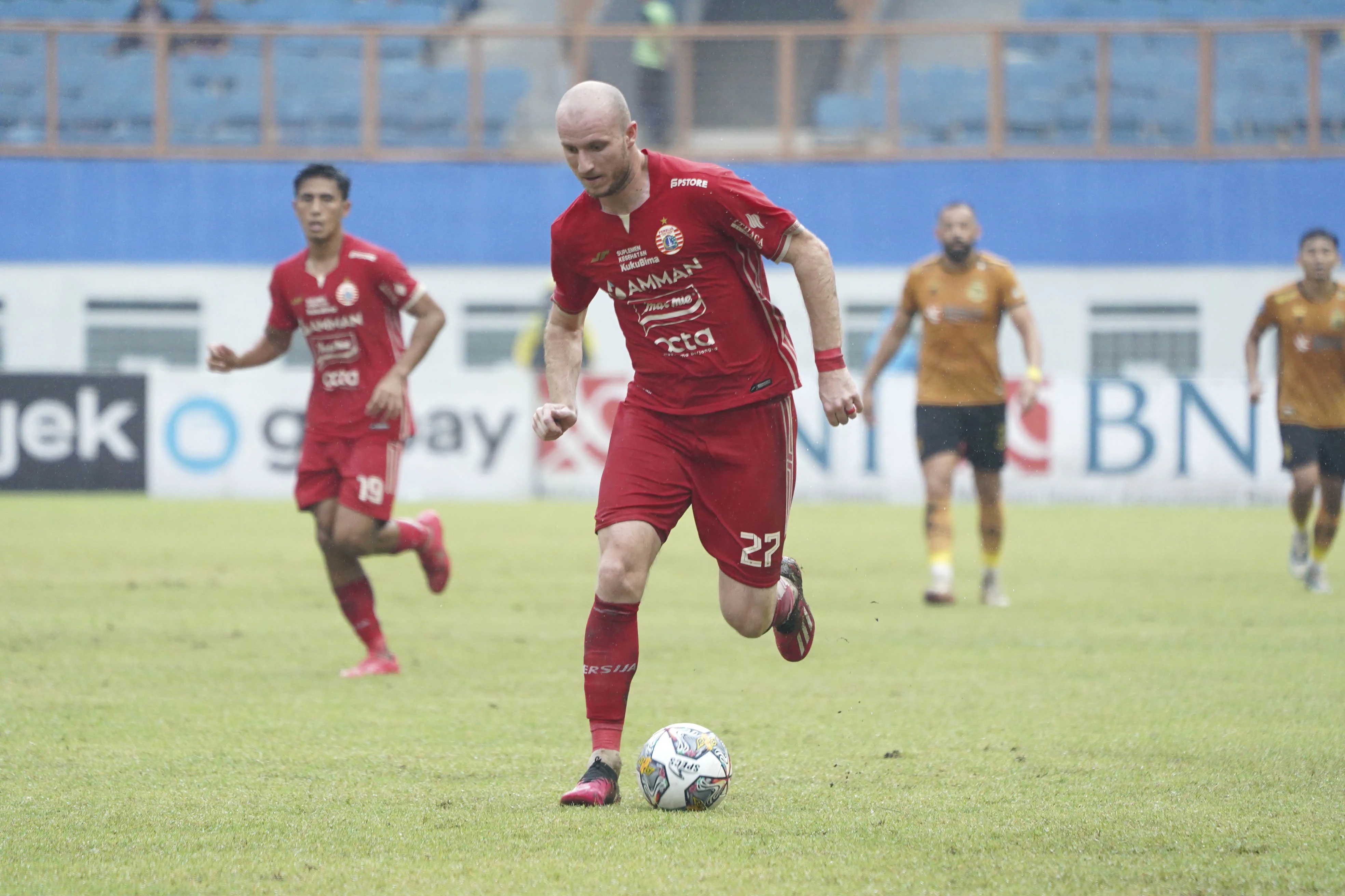 ALASAN DIBALIK TIGA PEMAIN ASING DIGANTIKAN DIBABAK KEDUA