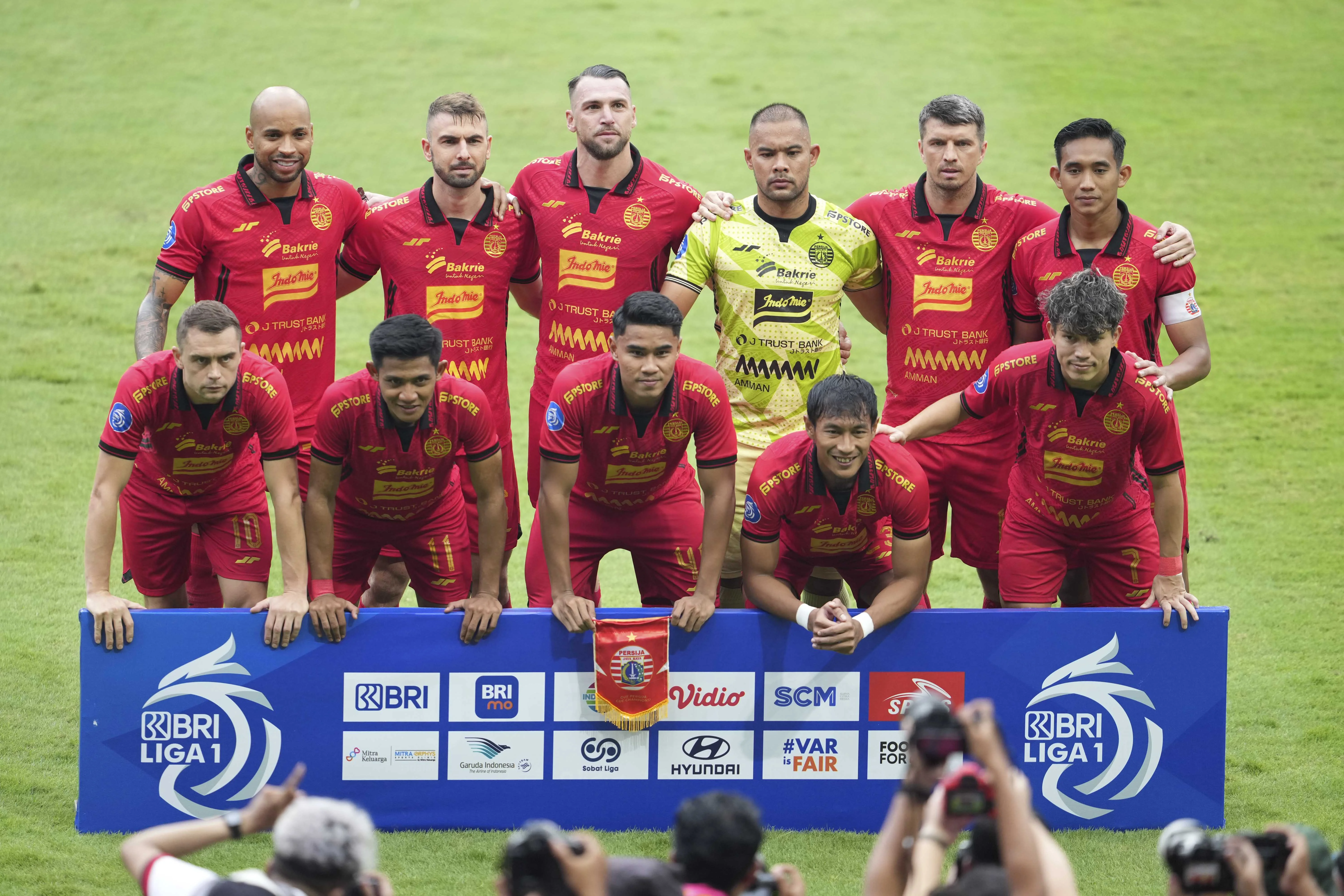 REVIEW PERSIJA VS PERSIB: HARUS TERUS PERBAIKI DIRI