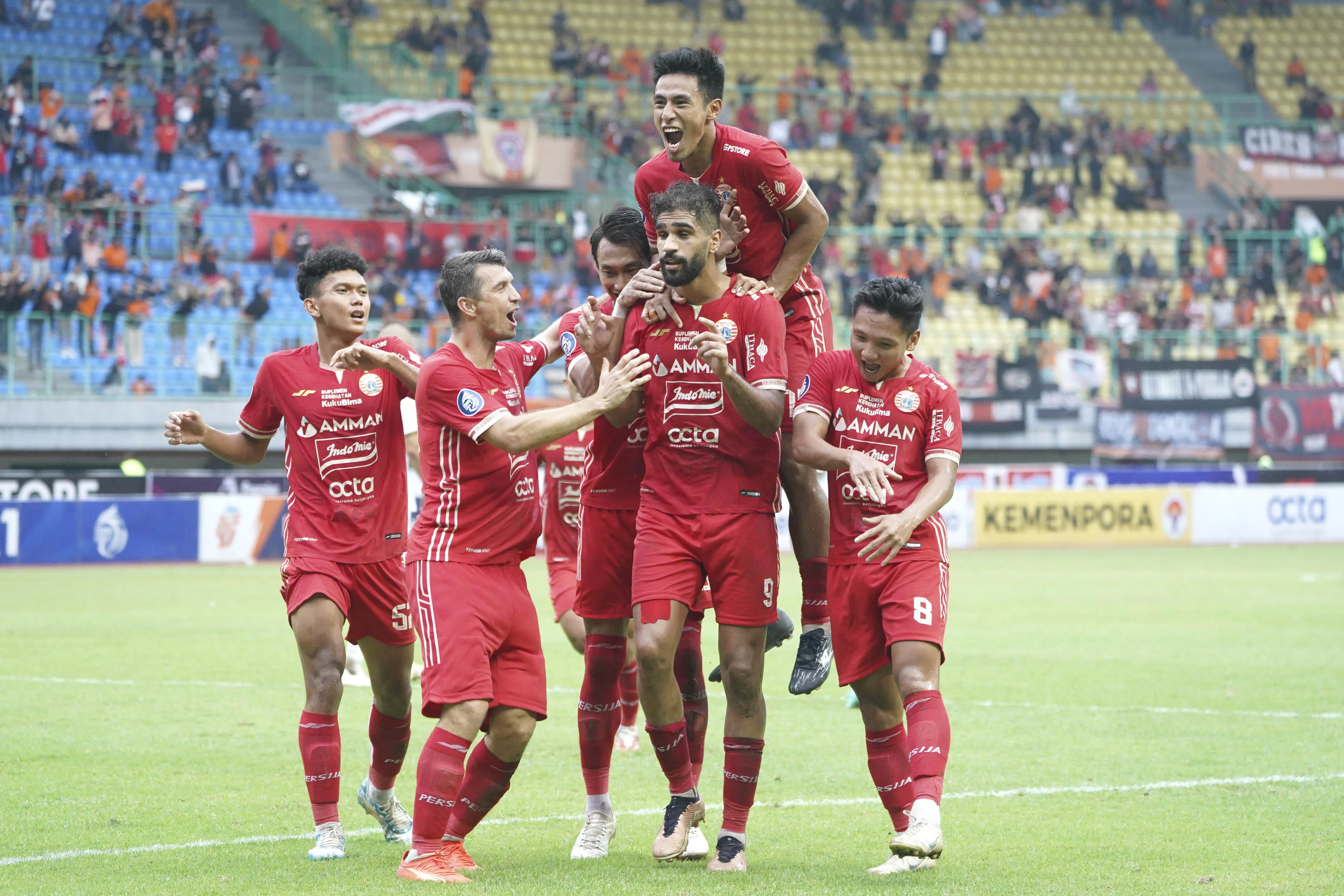 PERSIJA ADALAH PILIHAN HIDUP