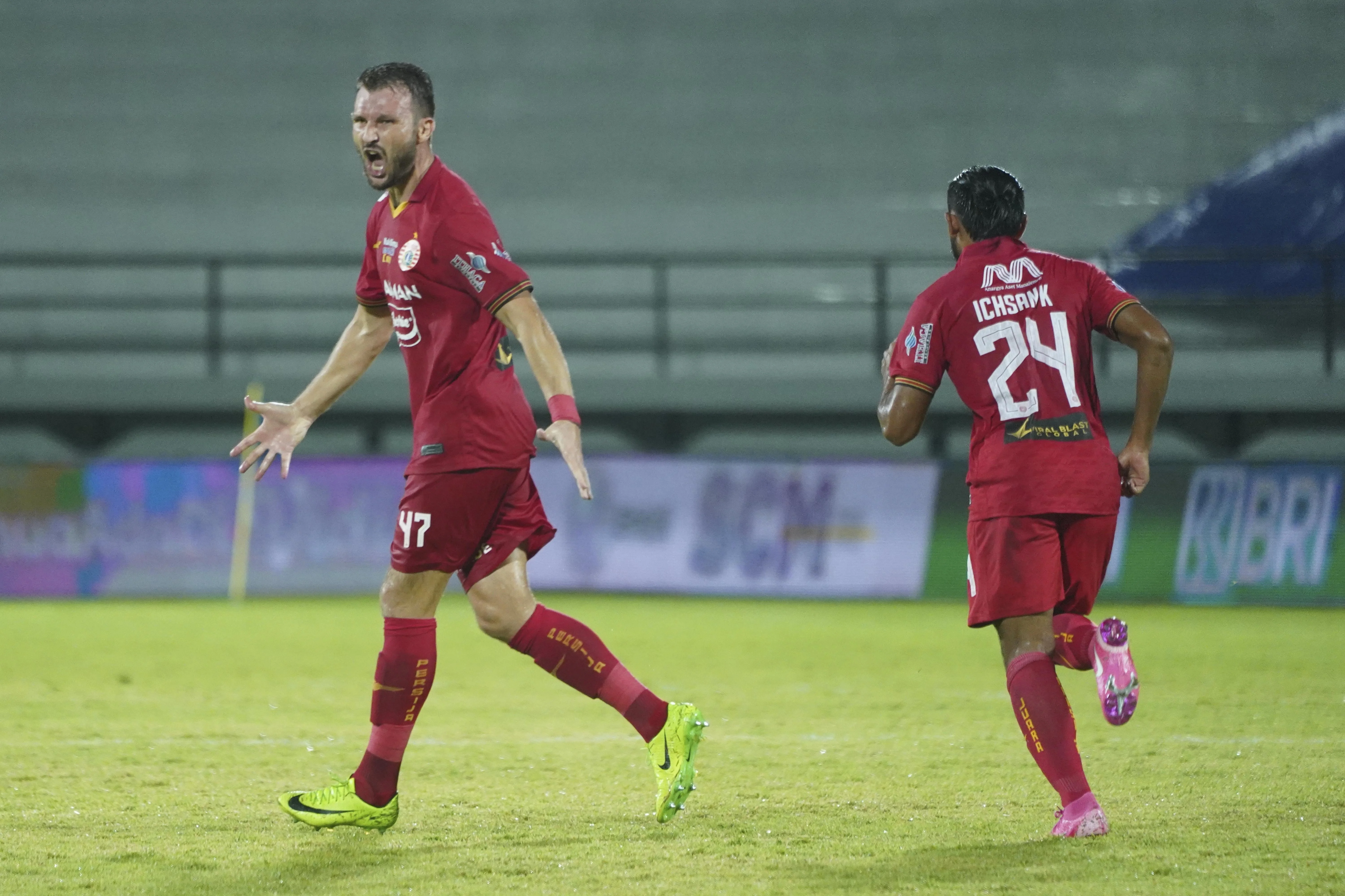 BERBAGI ANGKA DENGAN PERSELA
