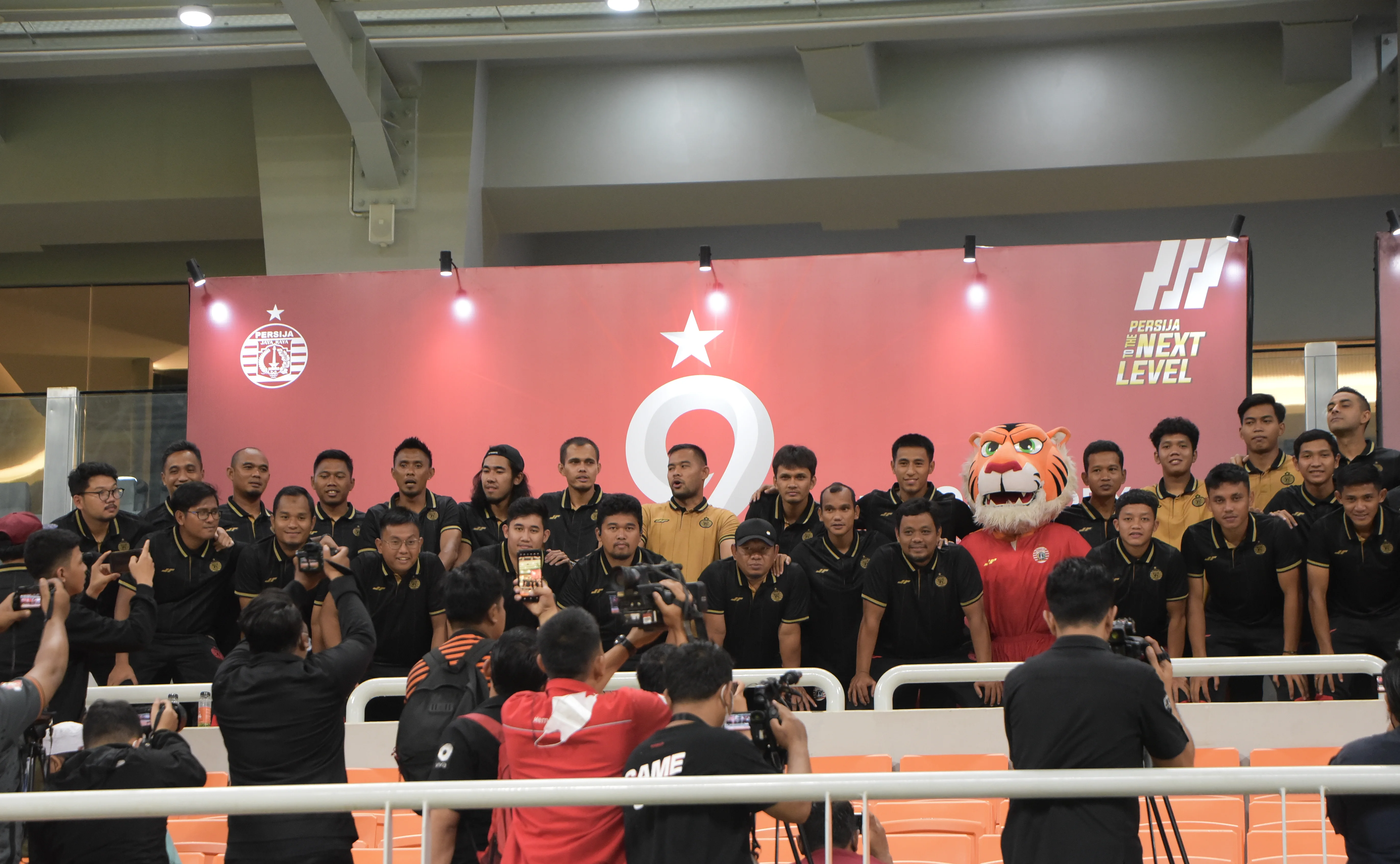PJ GUBERNUR JAKARTA DUKUNG PERSIJA UNTUK BERJAYA DI PENTAS ASIA