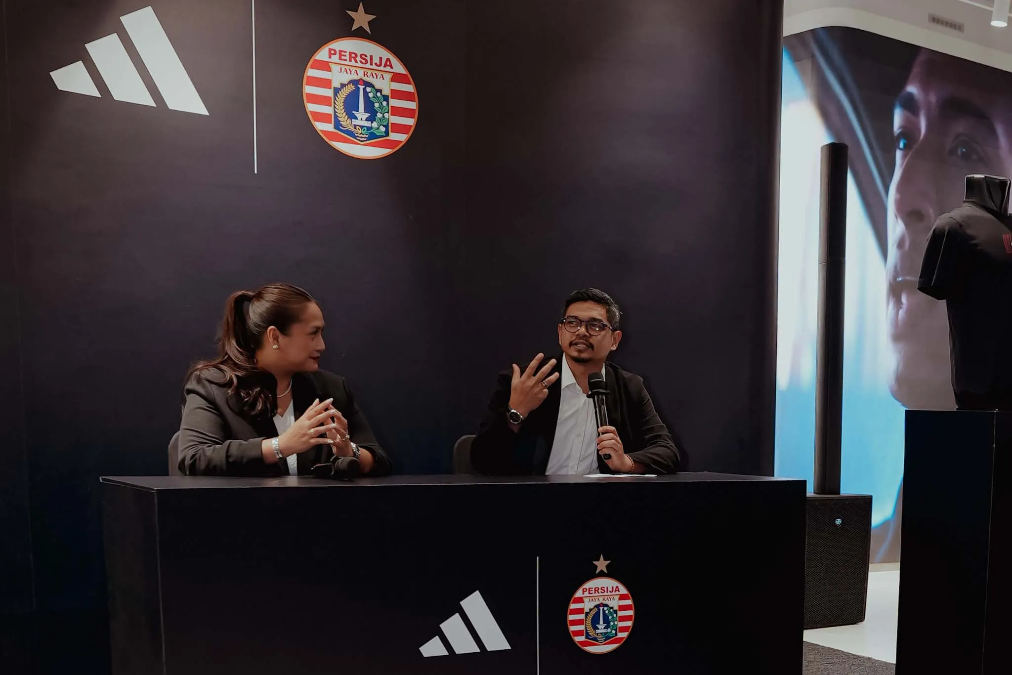 PERSIJA DAN ADIDAS HADIRKAN IDENTITAS BARU