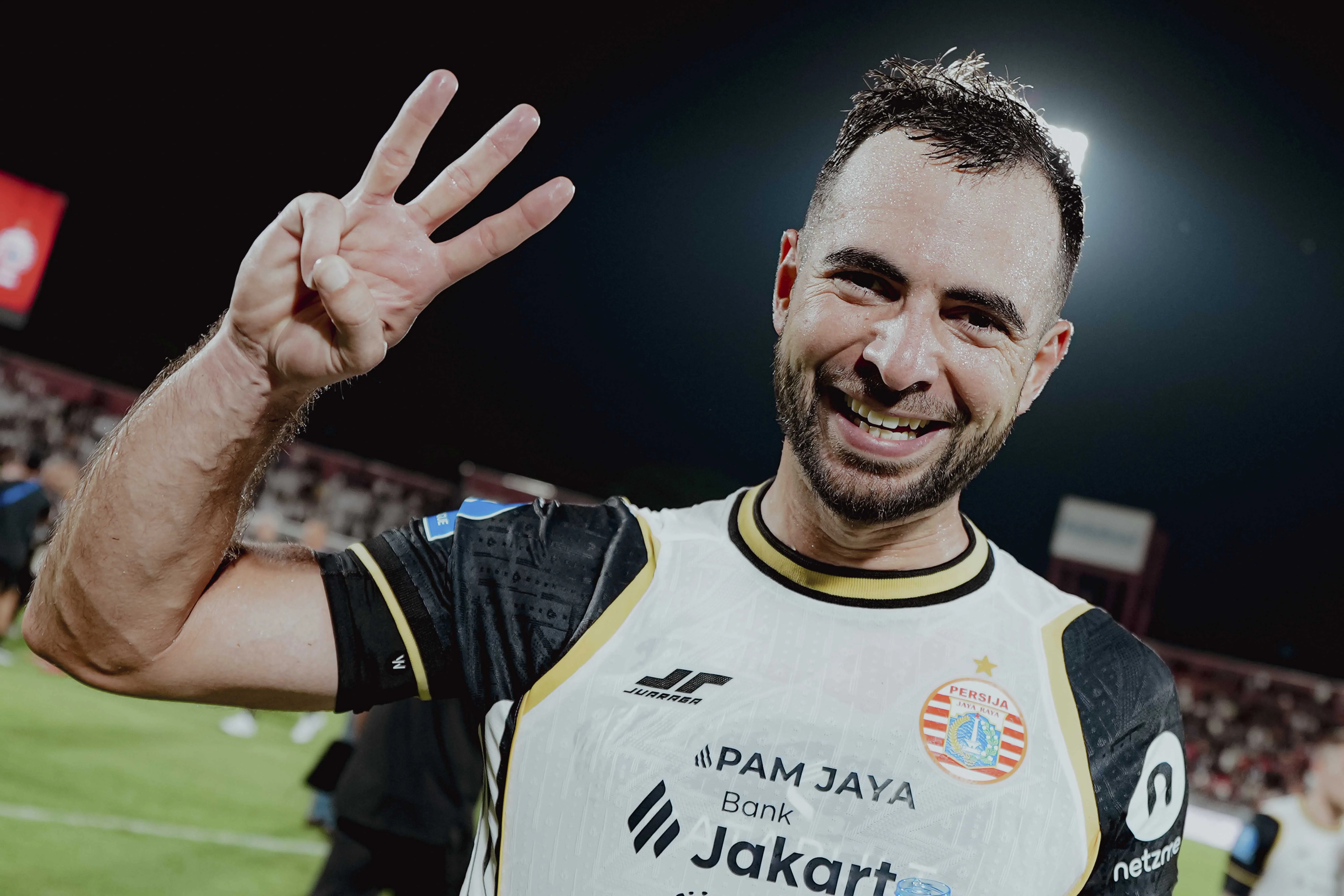 JORDI AMAT JADI MAN OF THE MATCH: BERKAT ADAPTASI SEBAGAI GELANDANG