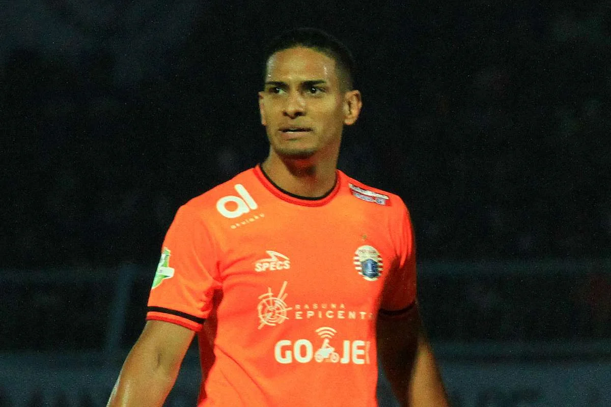 SEJARAH HARI INI: RENAN SILVA TOREH ASSIST DI LAGA DEBUT BERSAMA PERSIJA